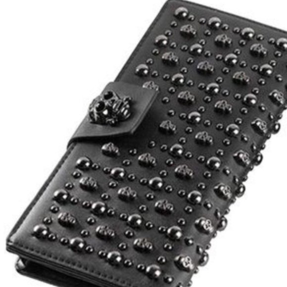 Skull Studded Purses Genuine Leather Wallet - Picture 1 of 5